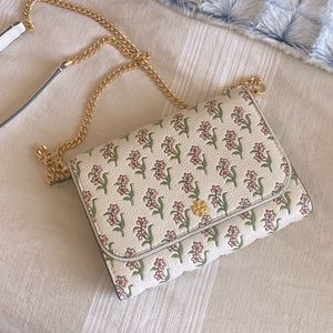 ✨SOLD✨Authentic Tory Burch Emerson Floral print chain wallet crossbody purse NEW